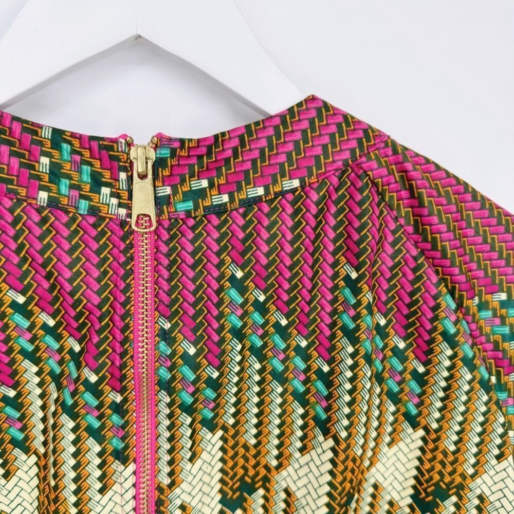 The Oula 3/4‎ Sleeve Trapeze Dress Pink Gold Green Geometric Print Rear Zip S - Picture 4 of 6